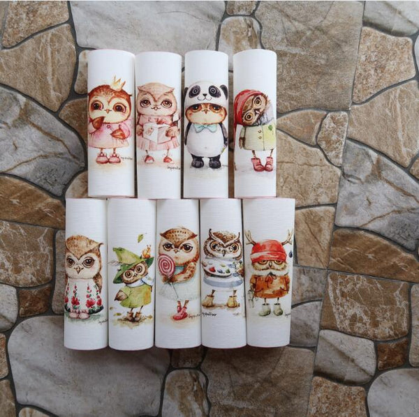 1 piece  Handmade Fabric Canvas (6" x 6") Owl Cloth Animal
