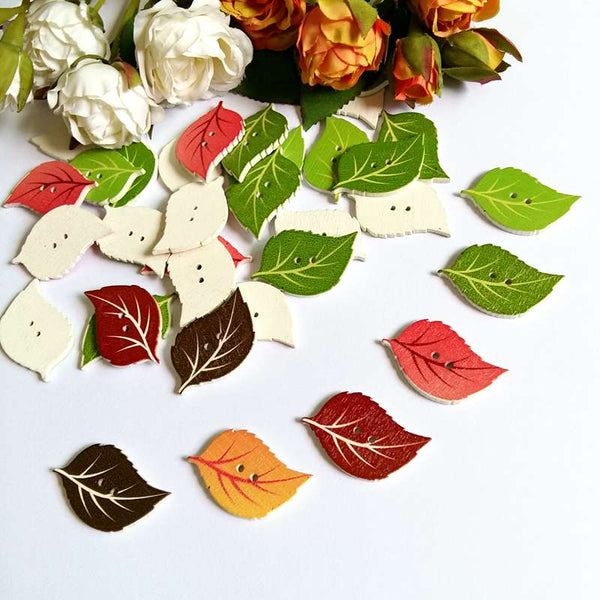 40pcs Cute Leaves Shaped Wooden Buttons