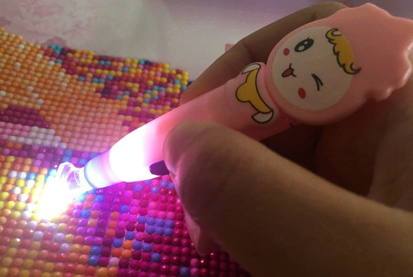 New Diamond Embroidery Tools Lighting Pen
