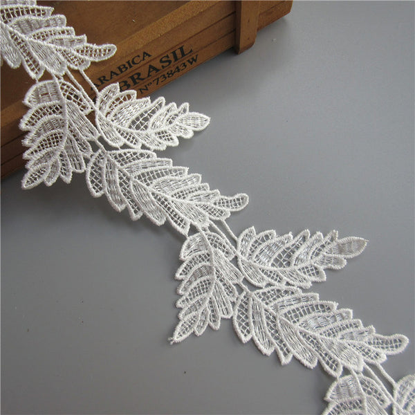 10x Soluble White Black Polyester Leaves Embroidered Lace